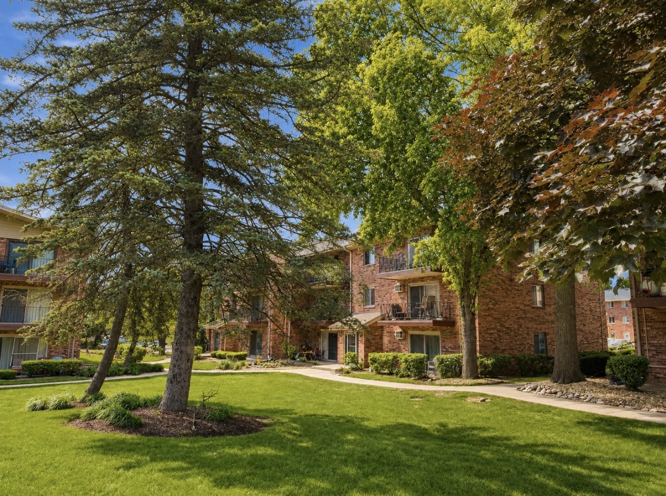 5324 Waterbury Drive #1505, Crestwood, IL 60418