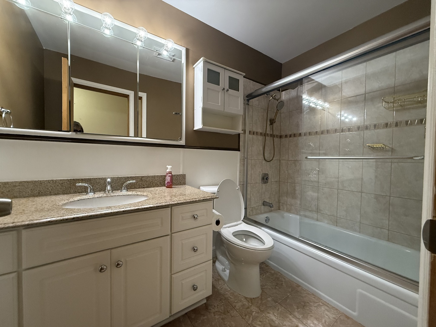 5324 Waterbury Drive #1505, Crestwood, IL 60418