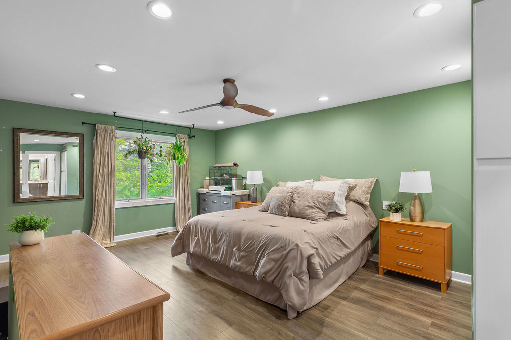 2100 59th Streets, Downers Grove, IL 60516