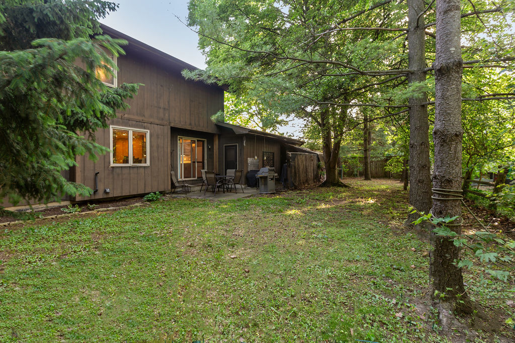 2100 59th Streets, Downers Grove, IL 60516