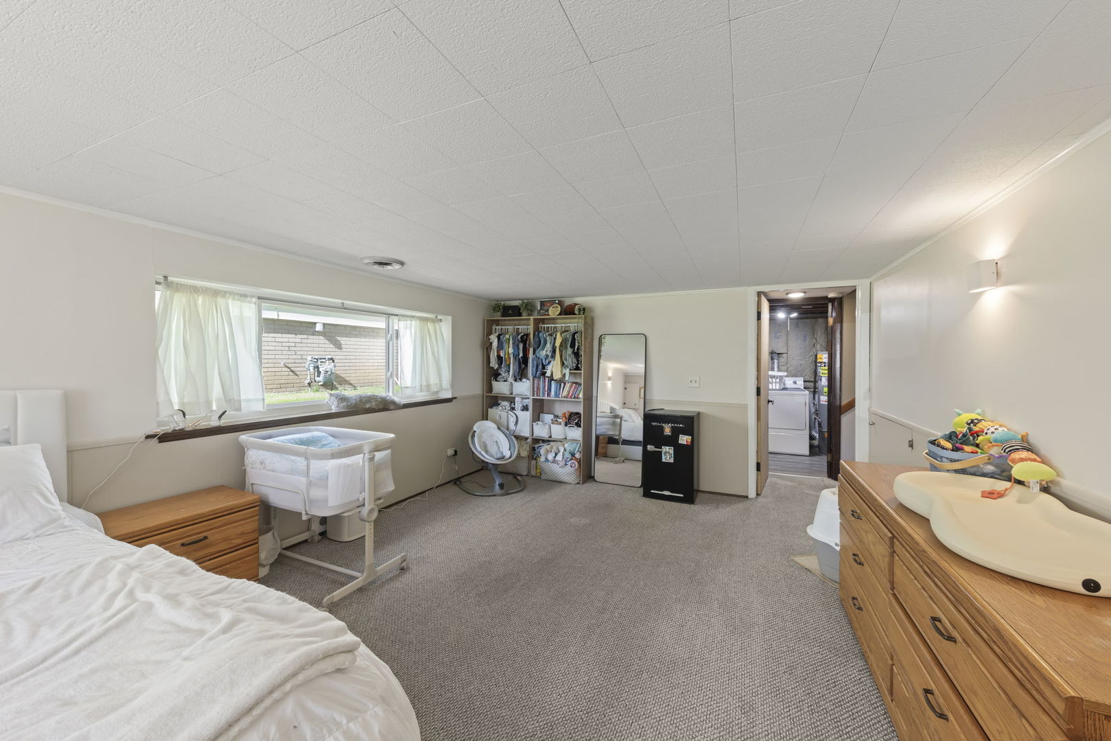 65 N Glenview Avenue, Lombard, IL 60148