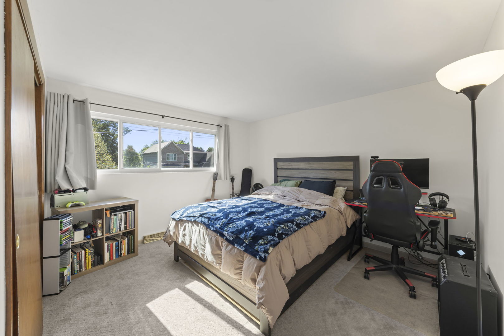 65 N Glenview Avenue, Lombard, IL 60148