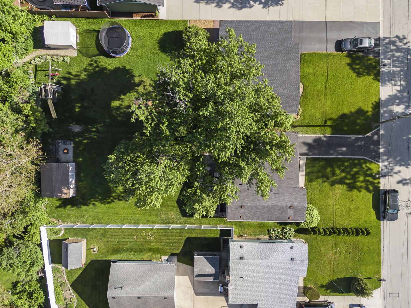 65 N Glenview Avenue, Lombard, IL 60148