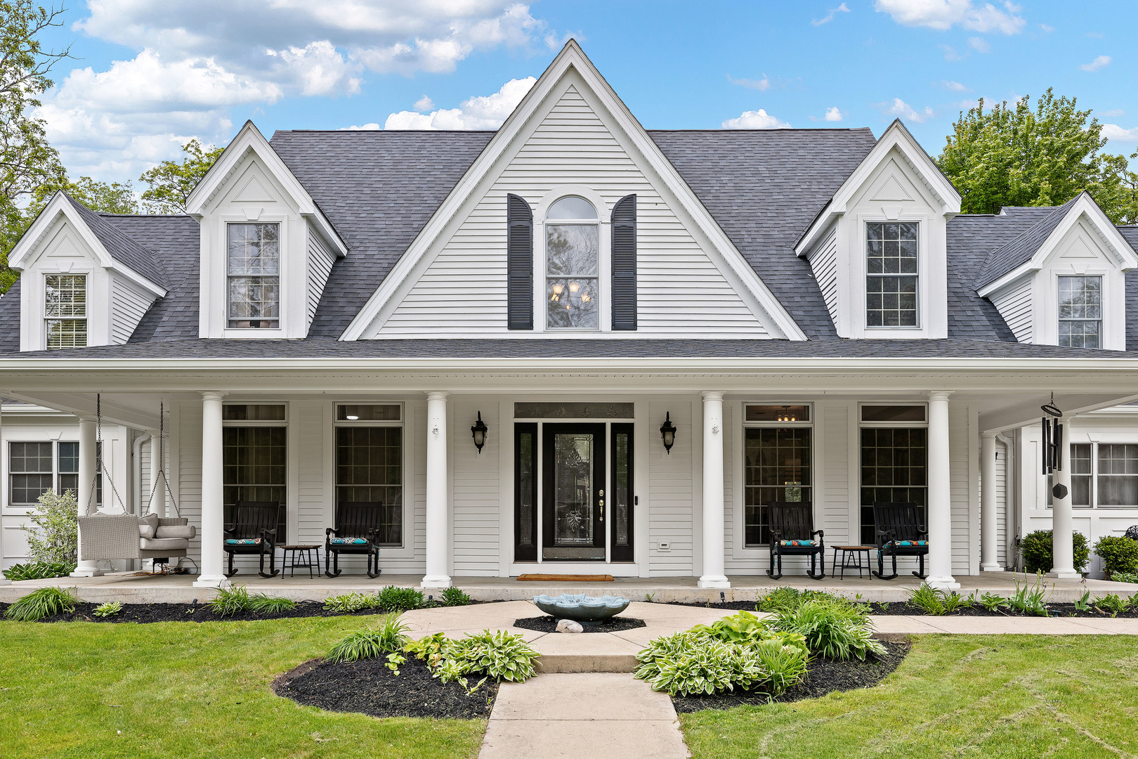 5901 Whiting Drive, McHenry, IL 60050