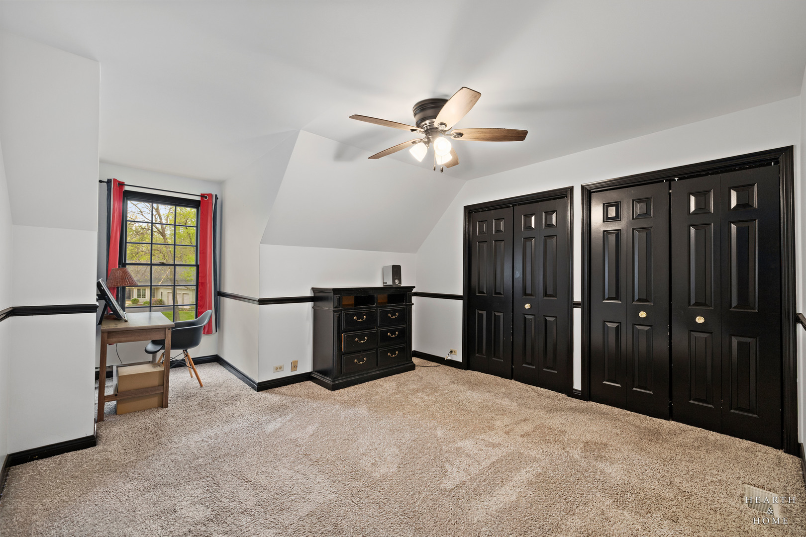 5901 Whiting Drive, McHenry, IL 60050