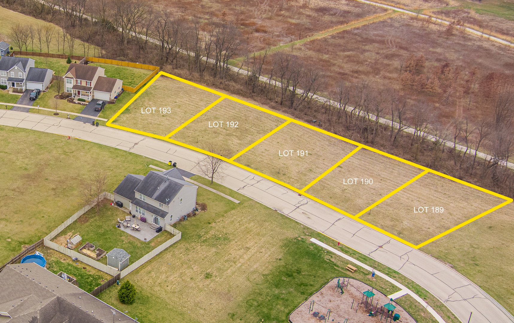 622 Stearn Drive, Genoa, IL 60135