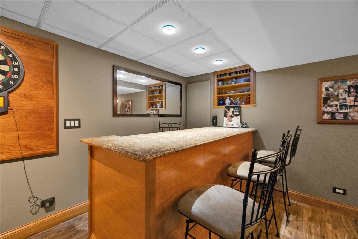 1252 Walsh Drive, Yorkville, IL 60560