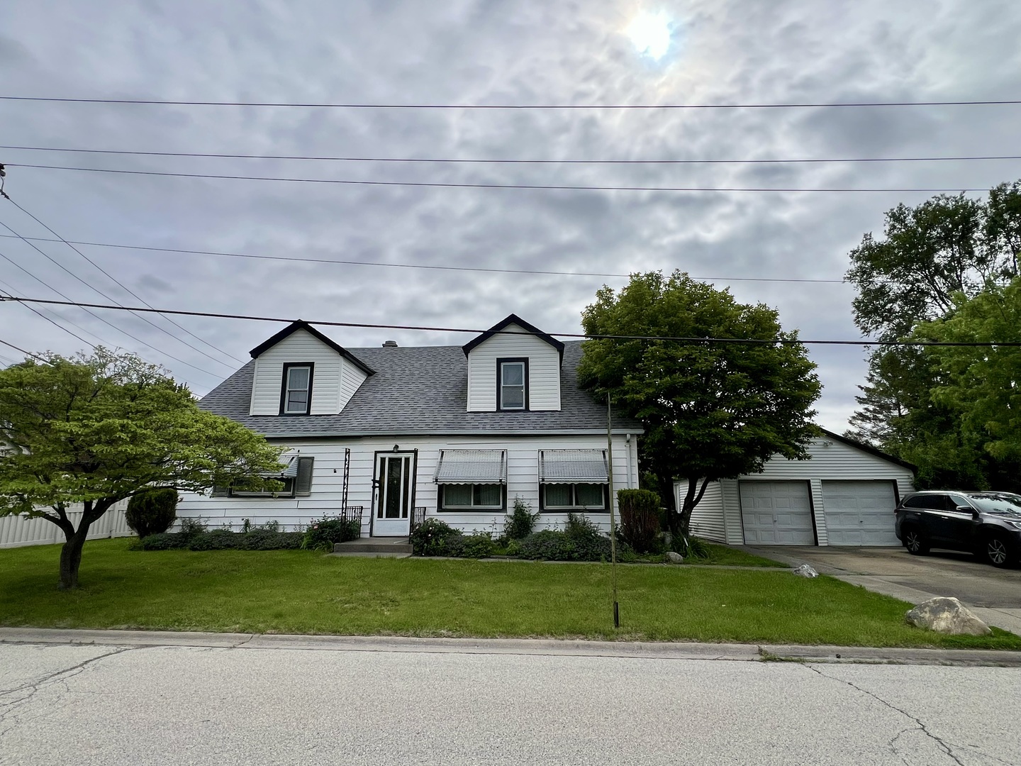 9615 Nottingham Avenue, Oak Lawn, IL 60453