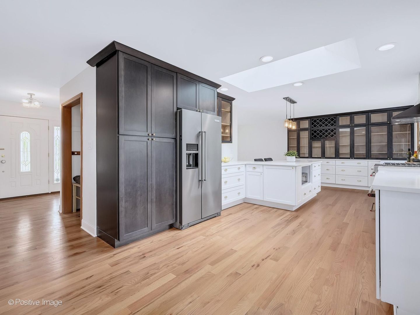 7724 Knottingham Lane, Downers Grove, IL 60516