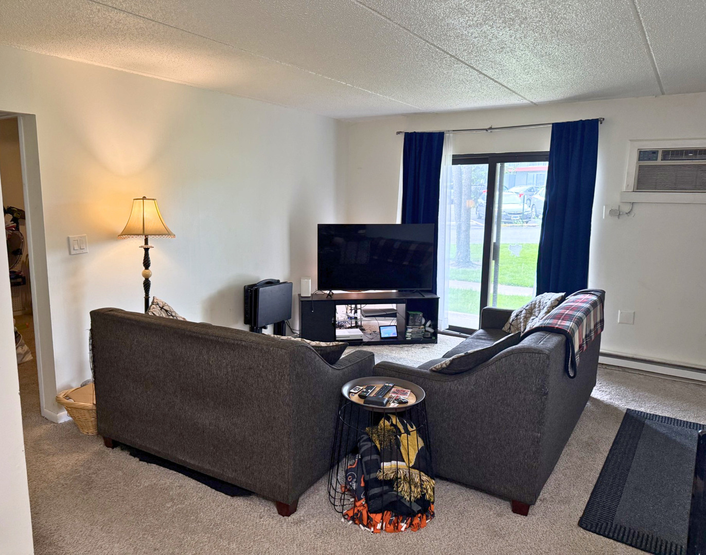 942 N Rohlwing Road #GF, Addison, IL 60101