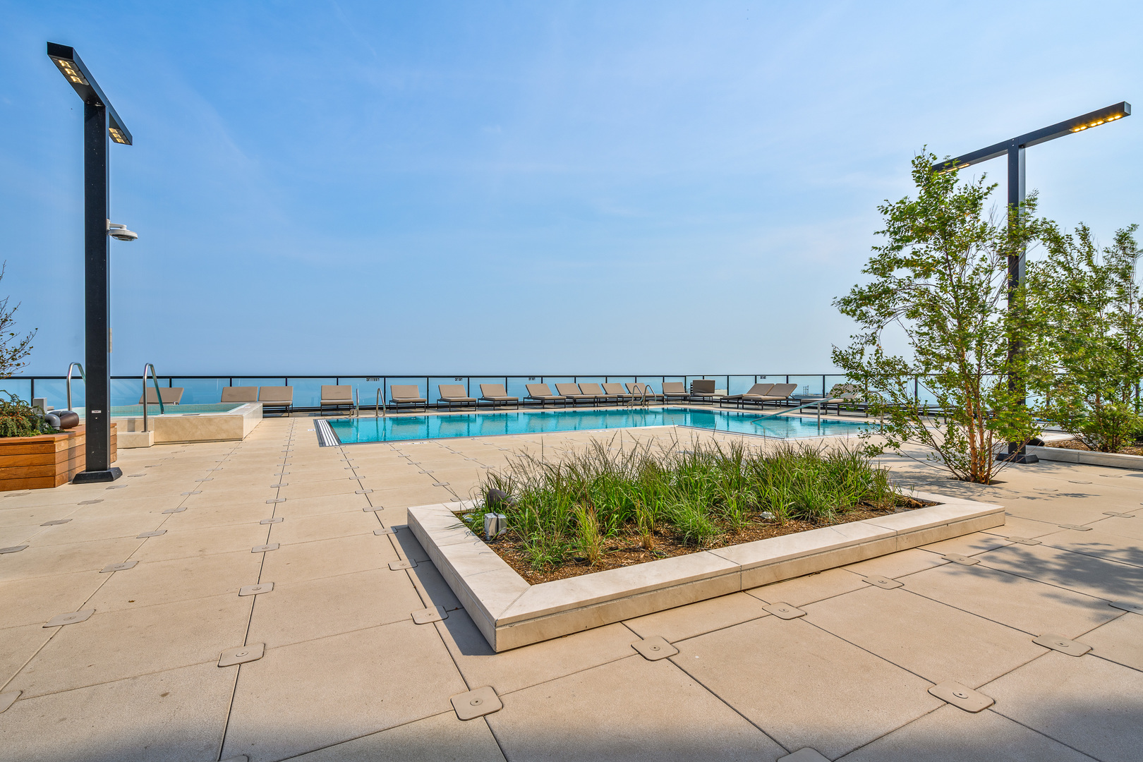 363 E Wacker Drive #6905, Chicago, IL 60601
