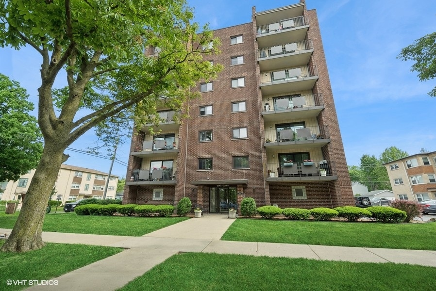 1491 Ashland Avenue #6SW, Des Plaines, IL 60016