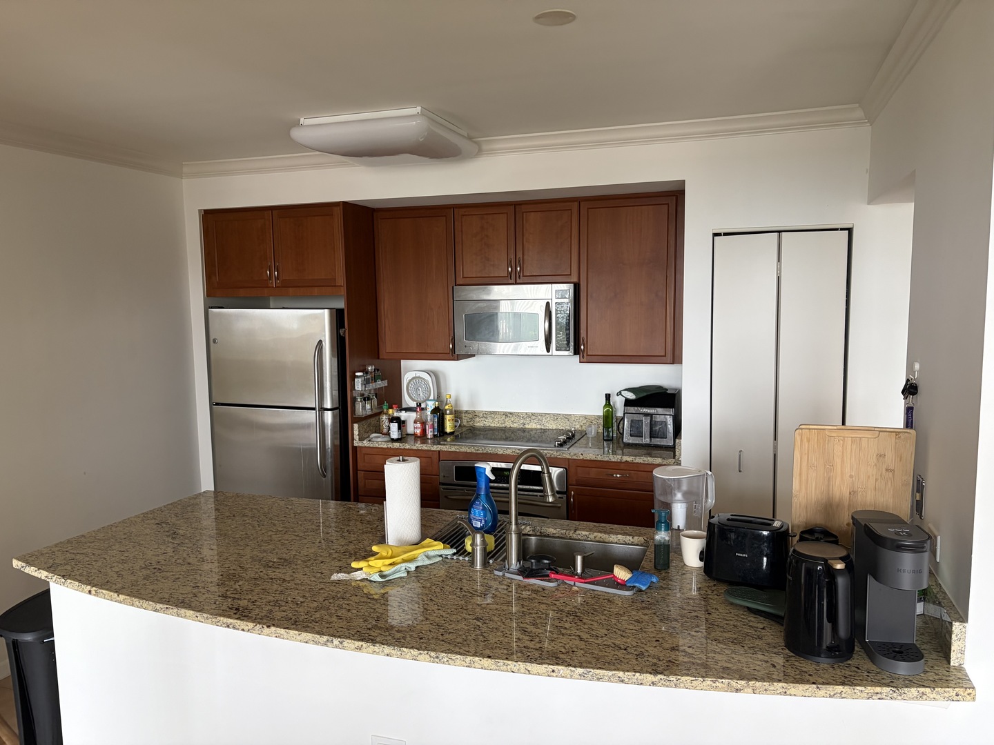 807 DAVIS Street #1307, Evanston, IL 60201