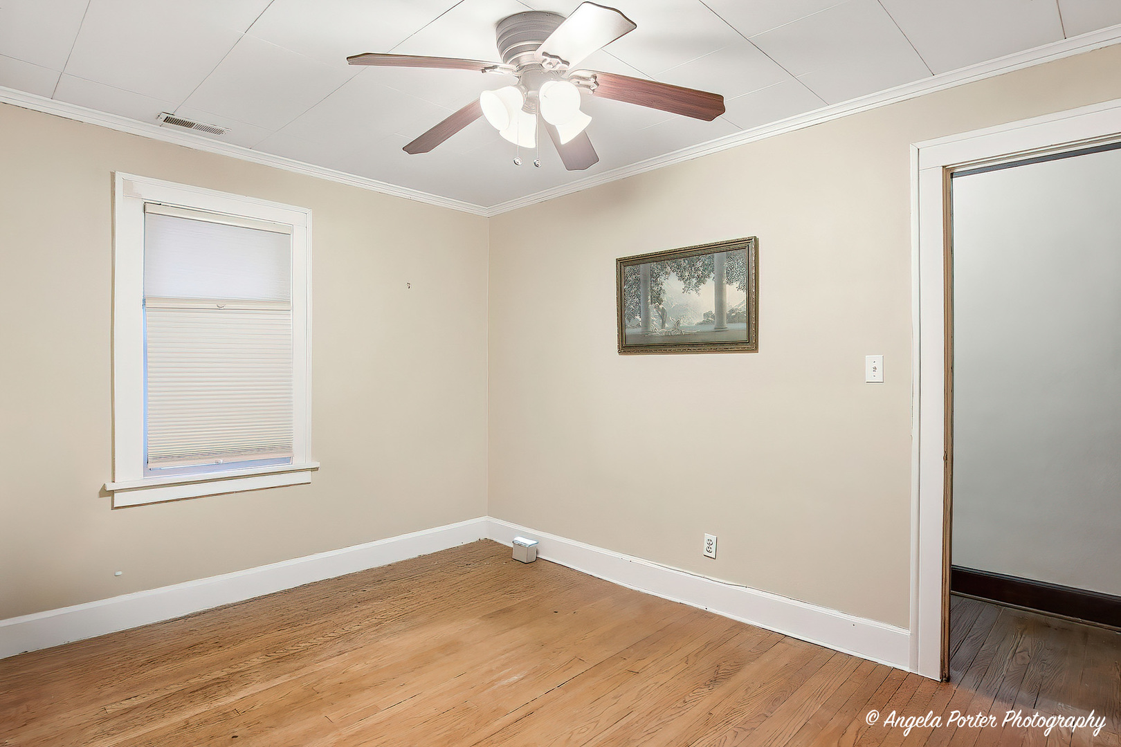 1608 Henry Place, Waukegan, IL 60085