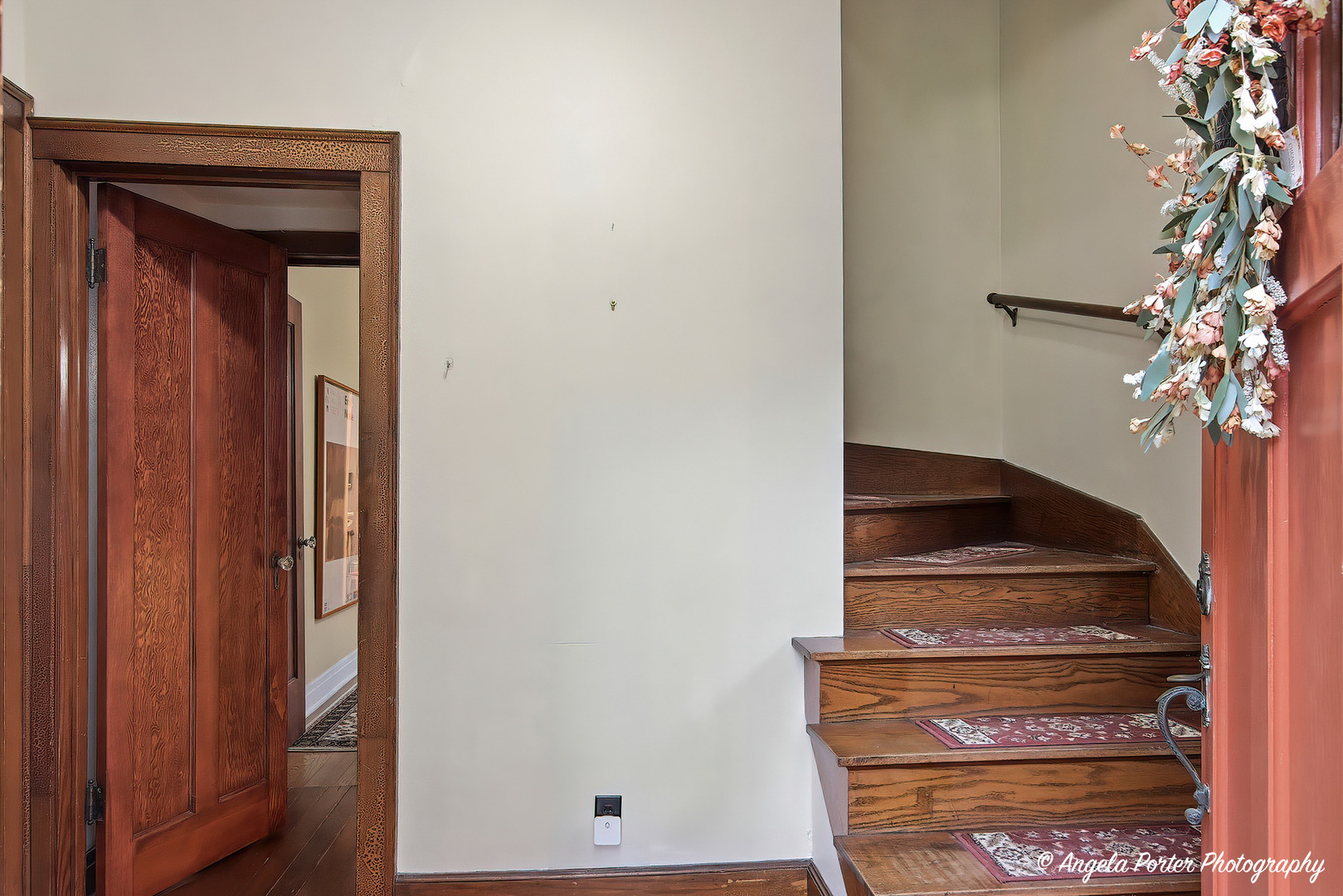 1608 Henry Place, Waukegan, IL 60085