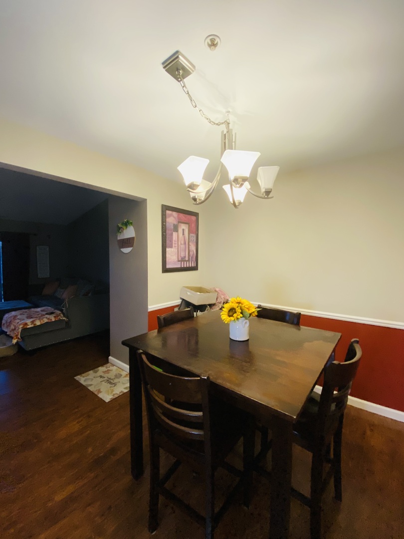 21W581 North Avenue #83, Lombard, IL 60148