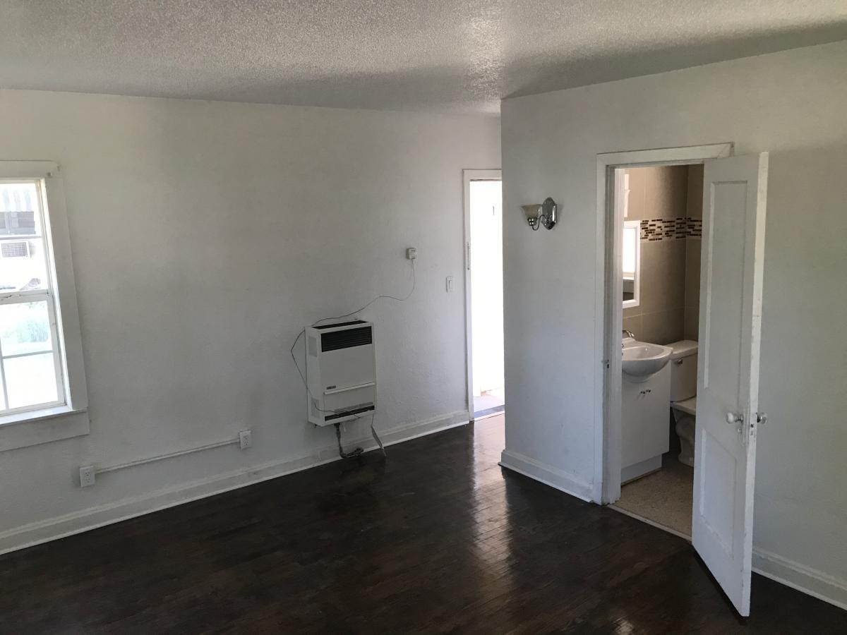 242 46th Street, Moline, IL 61265