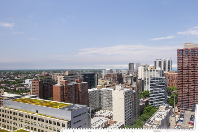 2800 N Lake Shore Drive #2813, Chicago, IL 60657