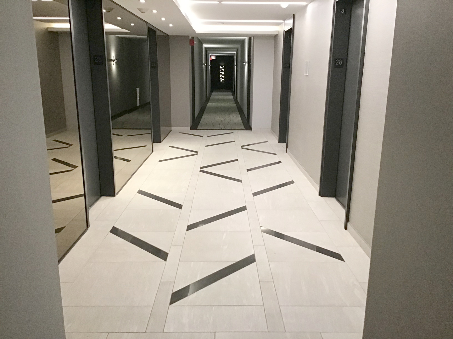 2800 N Lake Shore Drive #2813, Chicago, IL 60657