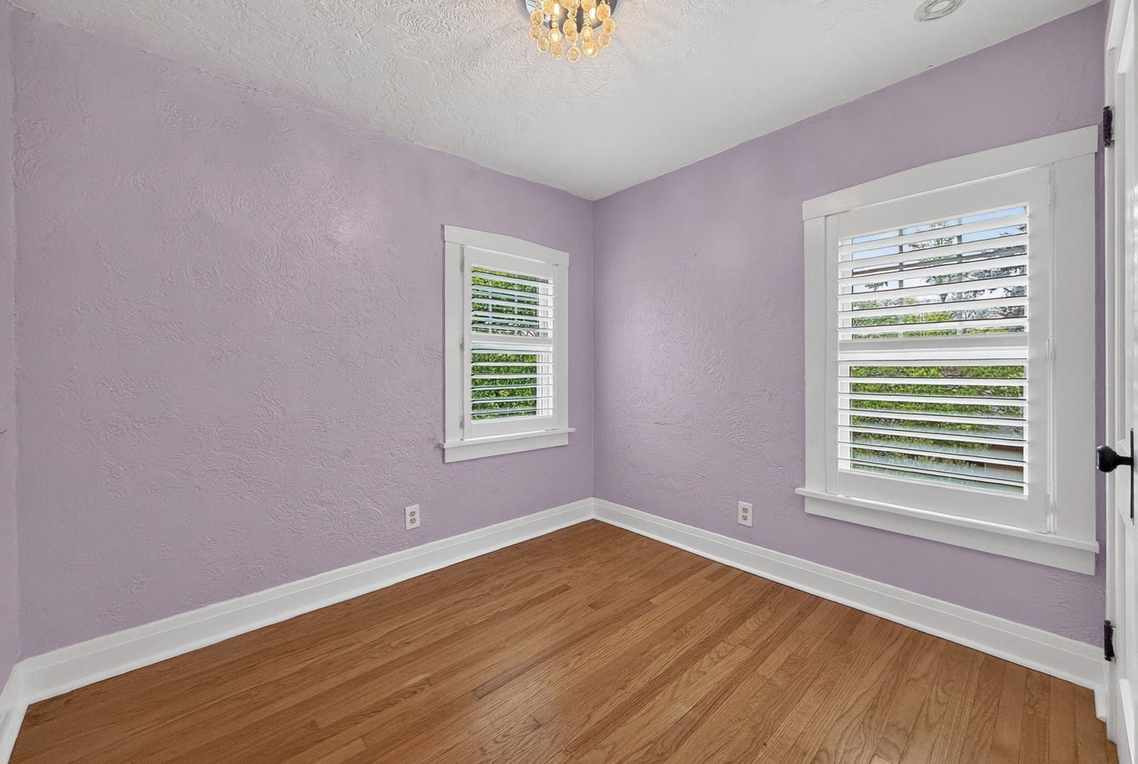 415 Anthony Street, Glen Ellyn, IL 60137