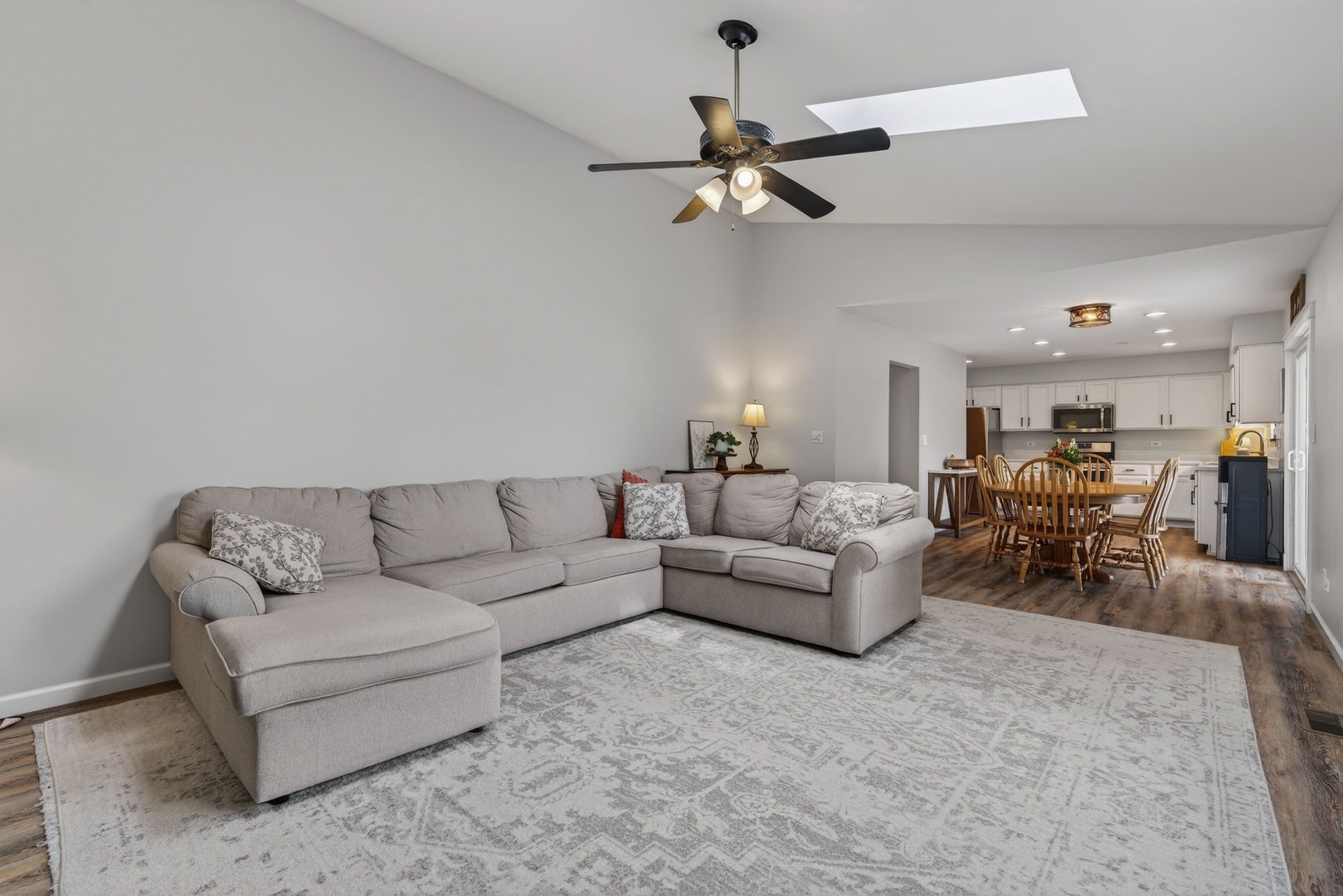 5423 W Orchard Trail, Monee, IL 60449