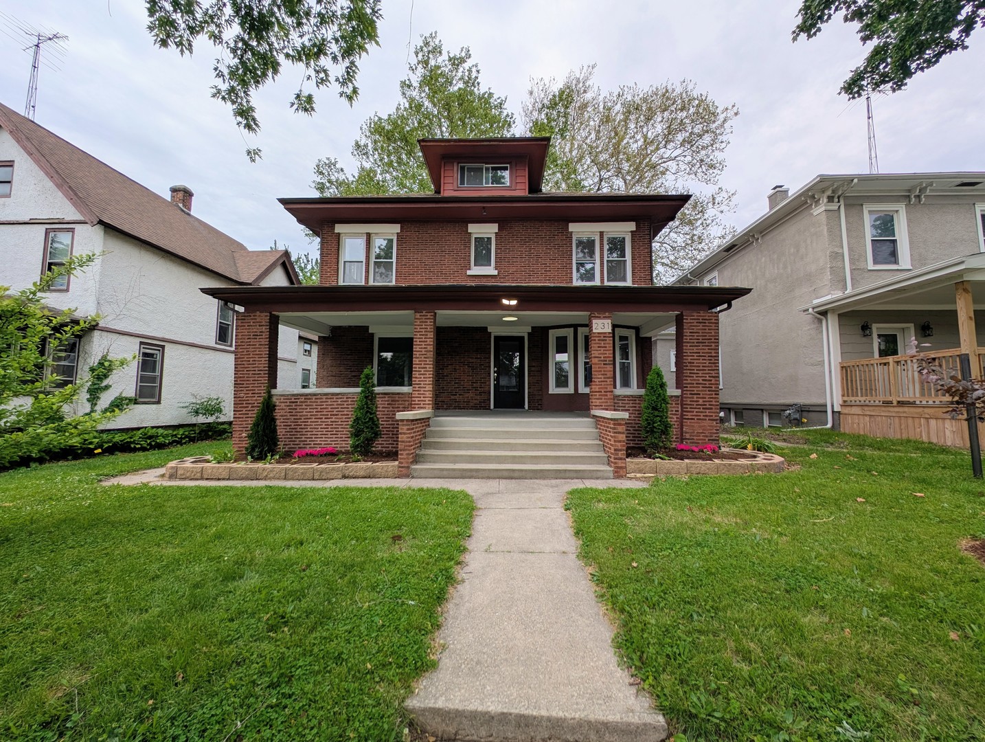 231 S Chicago Avenue, Kankakee, IL 60901