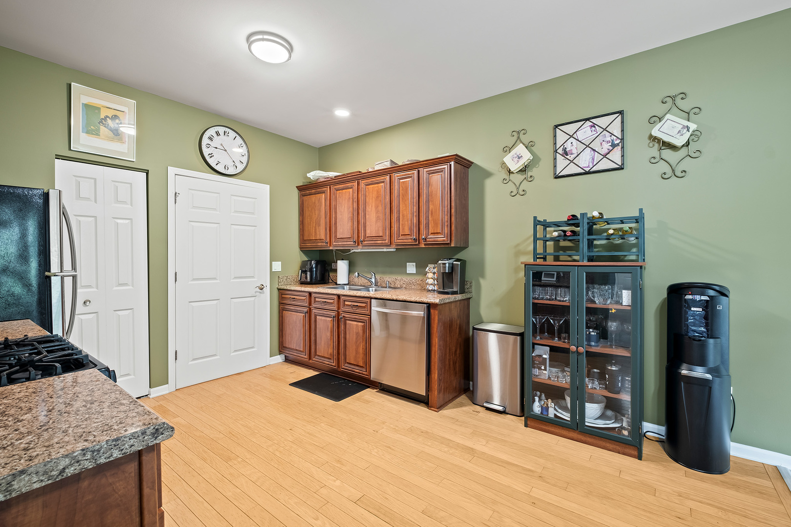 21445 W Douglas Lane, Plainfield, IL 60544