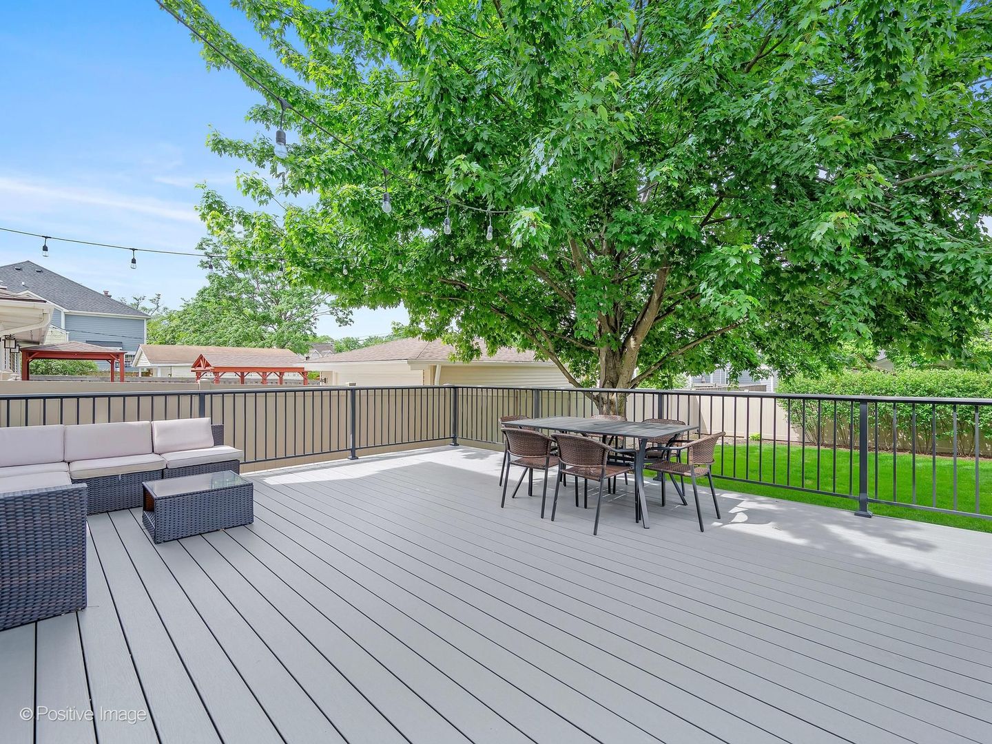 828 S CAMBRIDGE Avenue, Elmhurst, IL 60126
