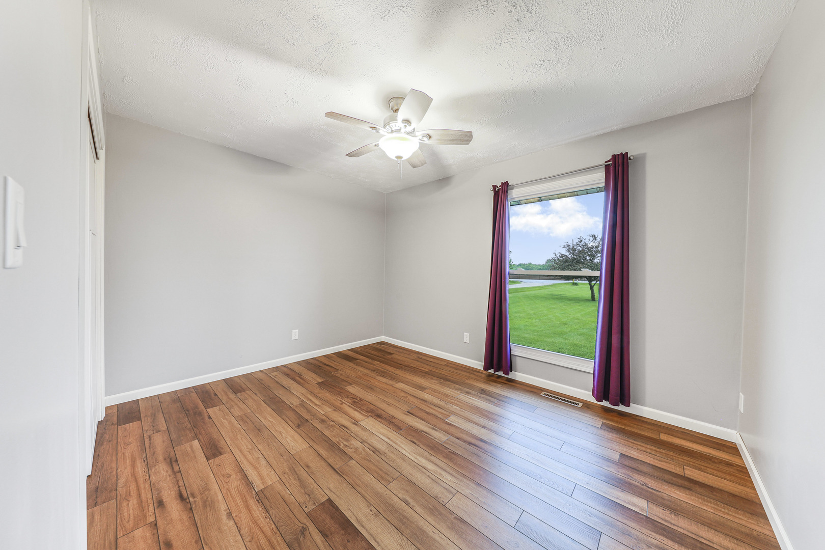 2433 E 2850th Road, Marseilles, IL 61341
