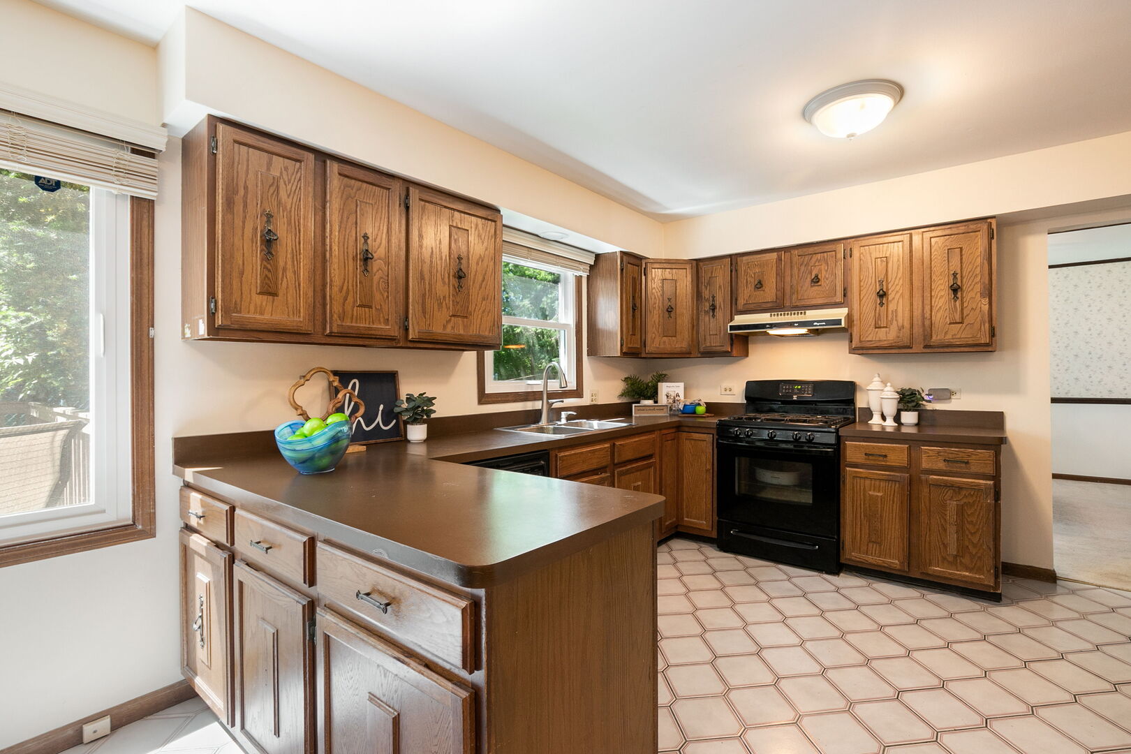 908 Firth Road, Mundelein, IL 60060
