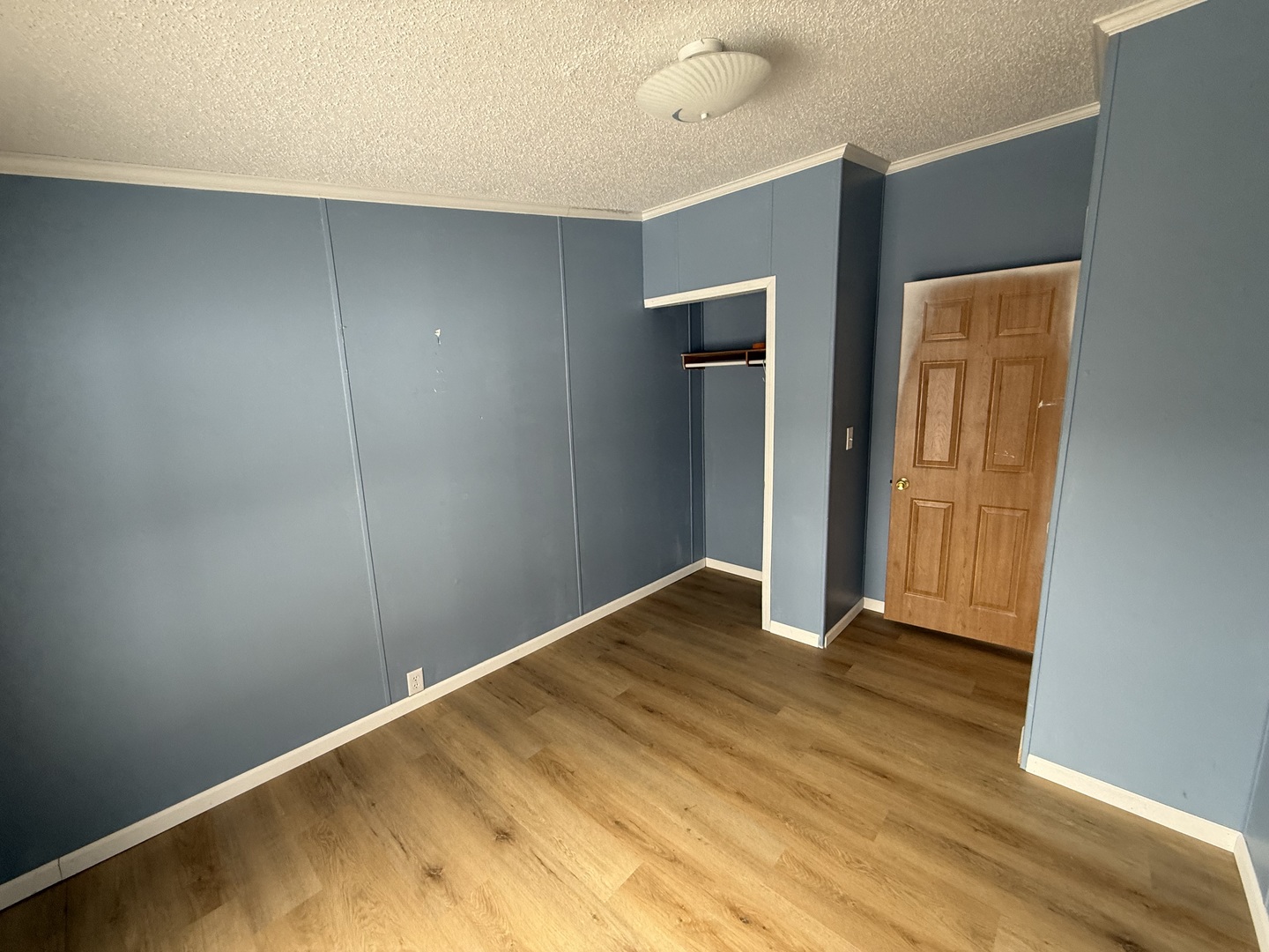 409 E Wood Lane, Belvidere, IL 61008