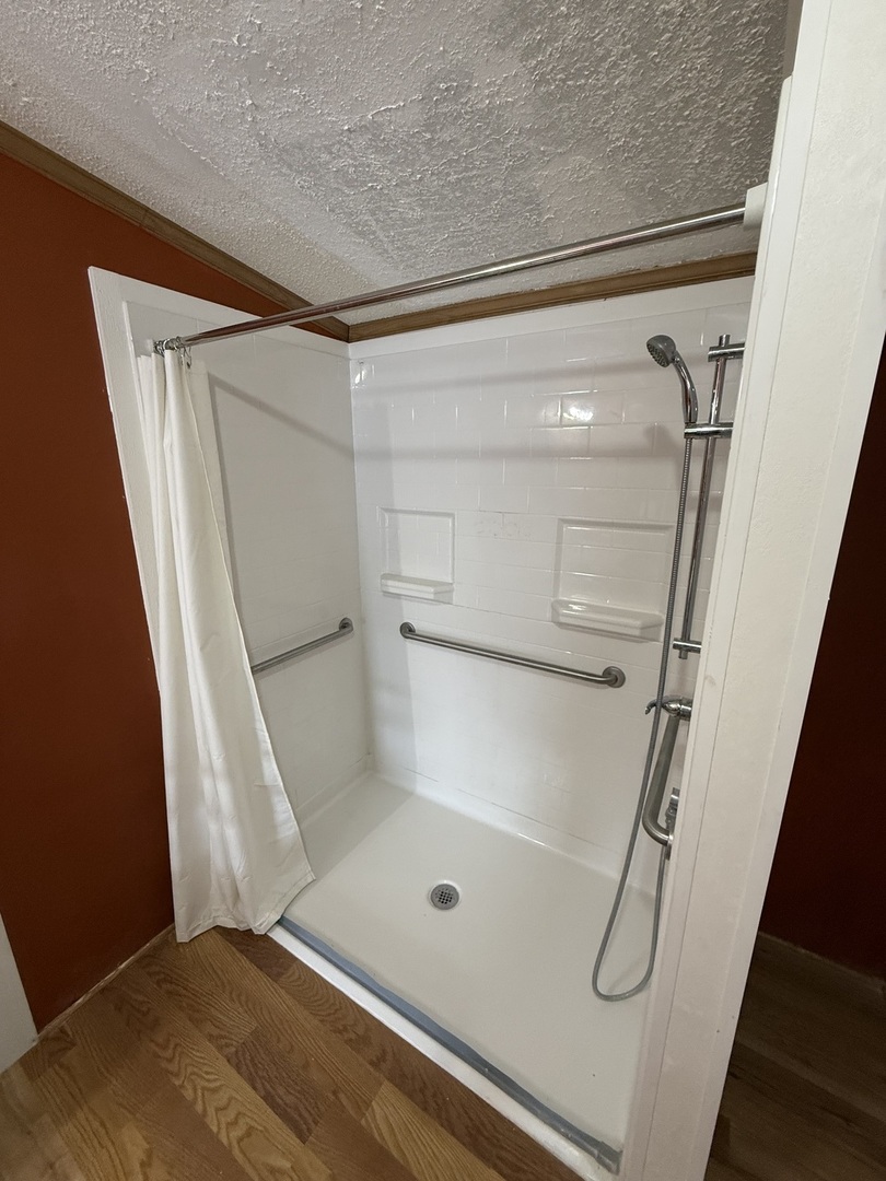 409 E Wood Lane, Belvidere, IL 61008