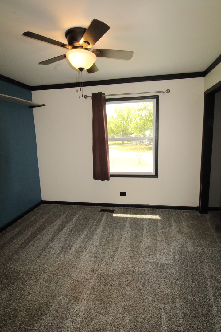 33970 Rebecca Road, Kingston, IL 60145