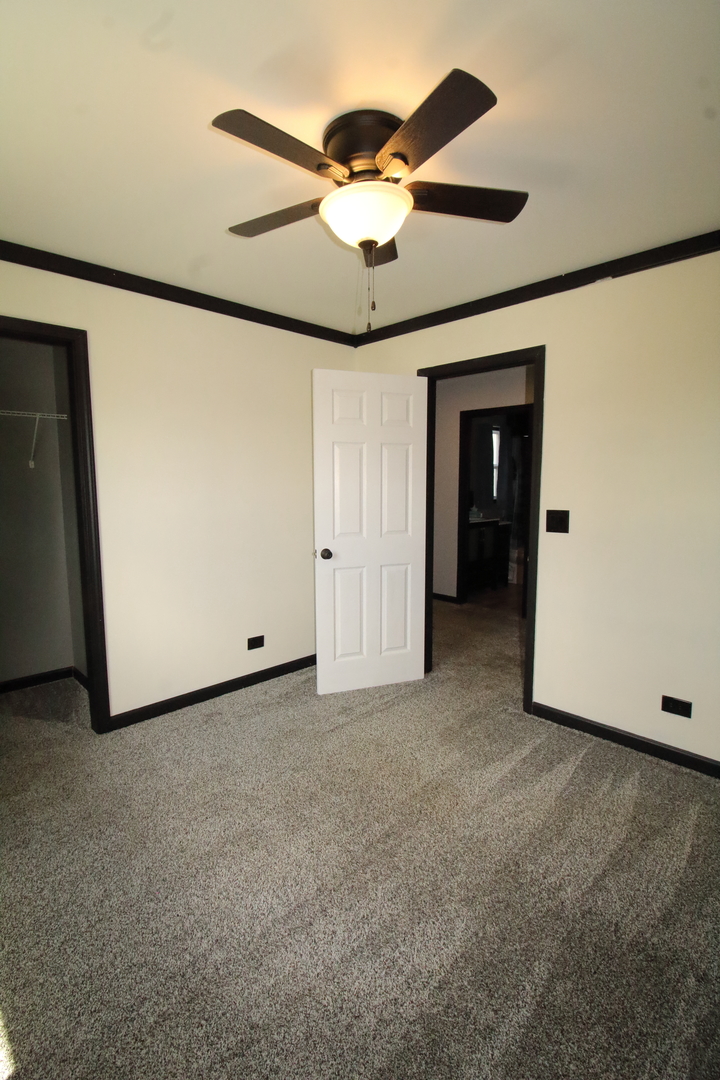 33970 Rebecca Road, Kingston, IL 60145