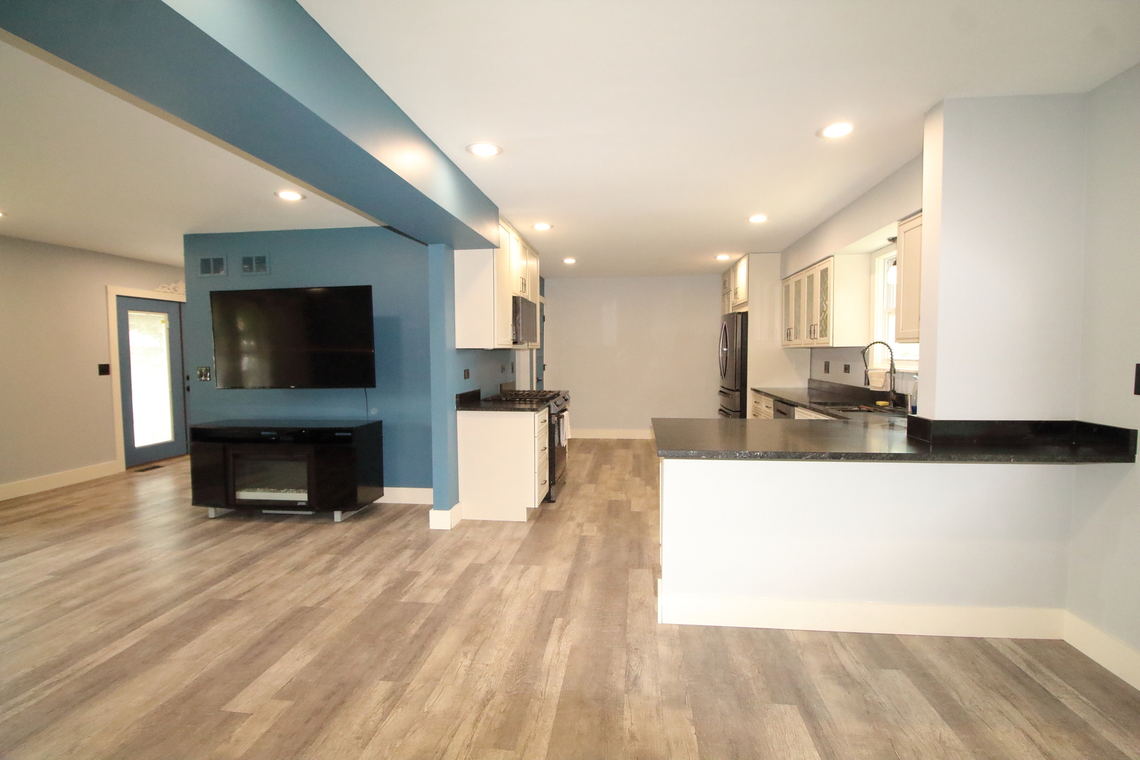 33970 Rebecca Road, Kingston, IL 60145