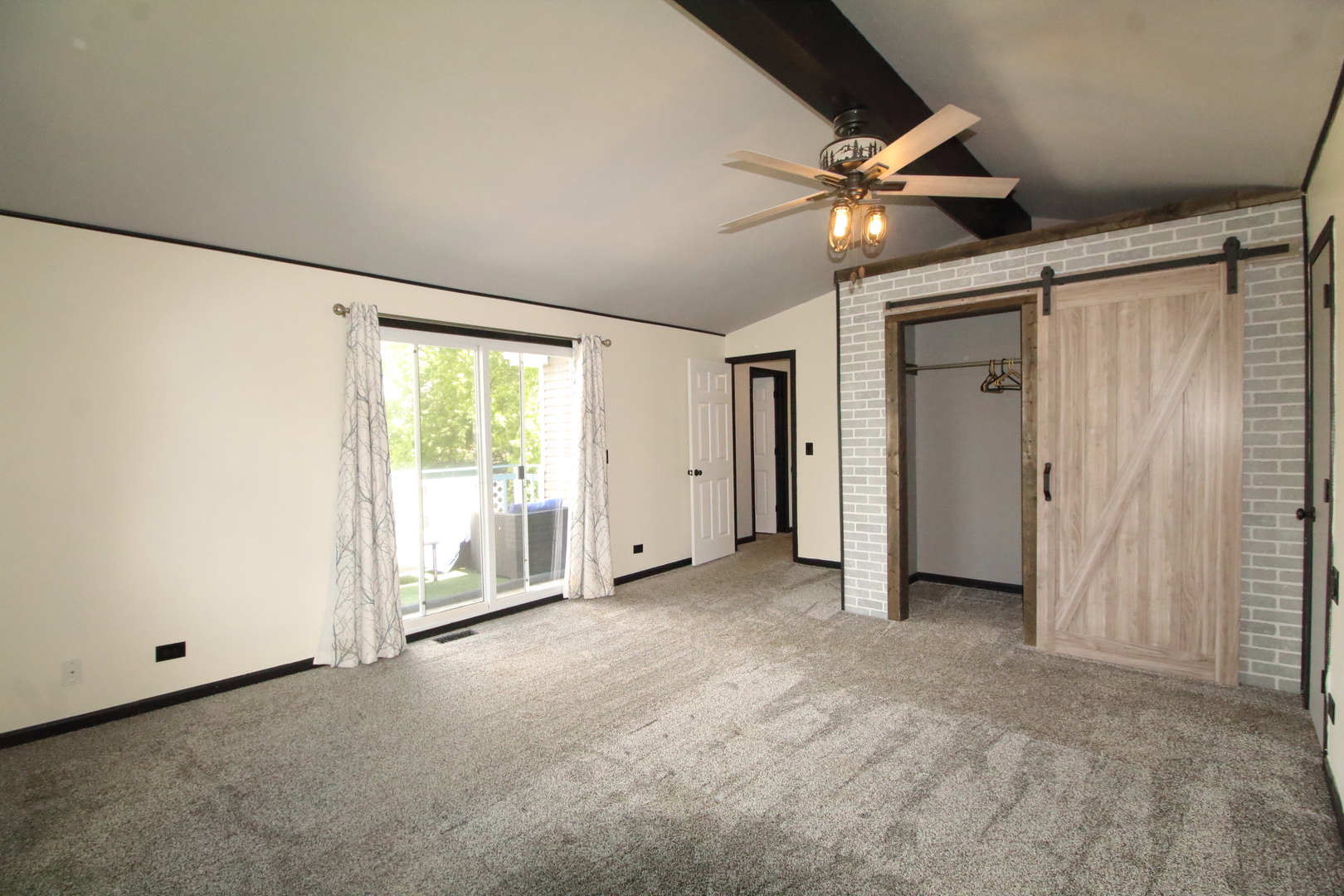 33970 Rebecca Road, Kingston, IL 60145
