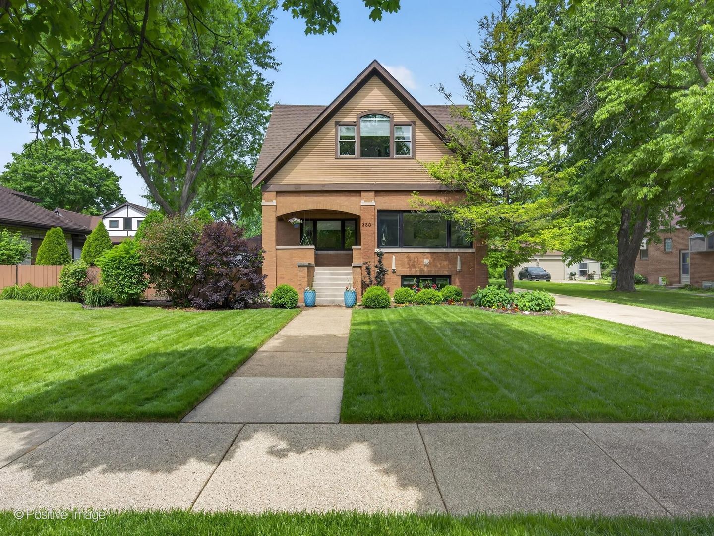 380 Selborne Road, Riverside, IL 60546