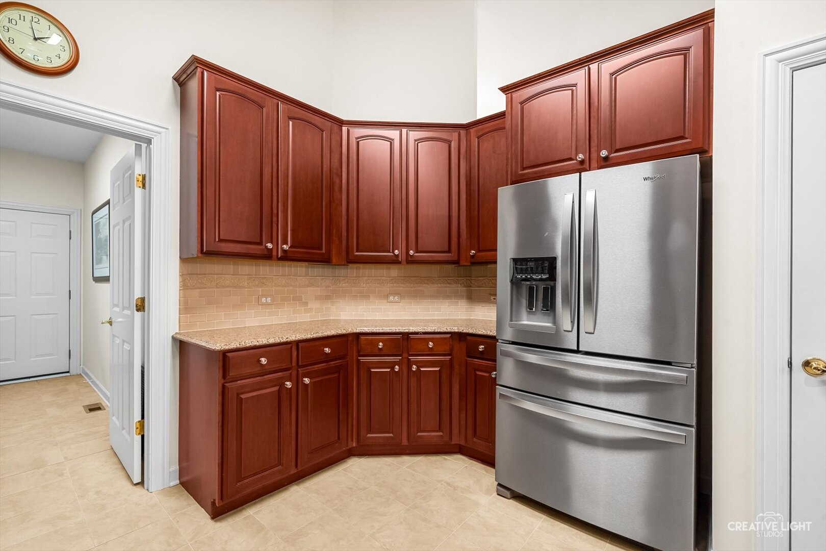2311 Woodglen Court, Aurora, IL 60502