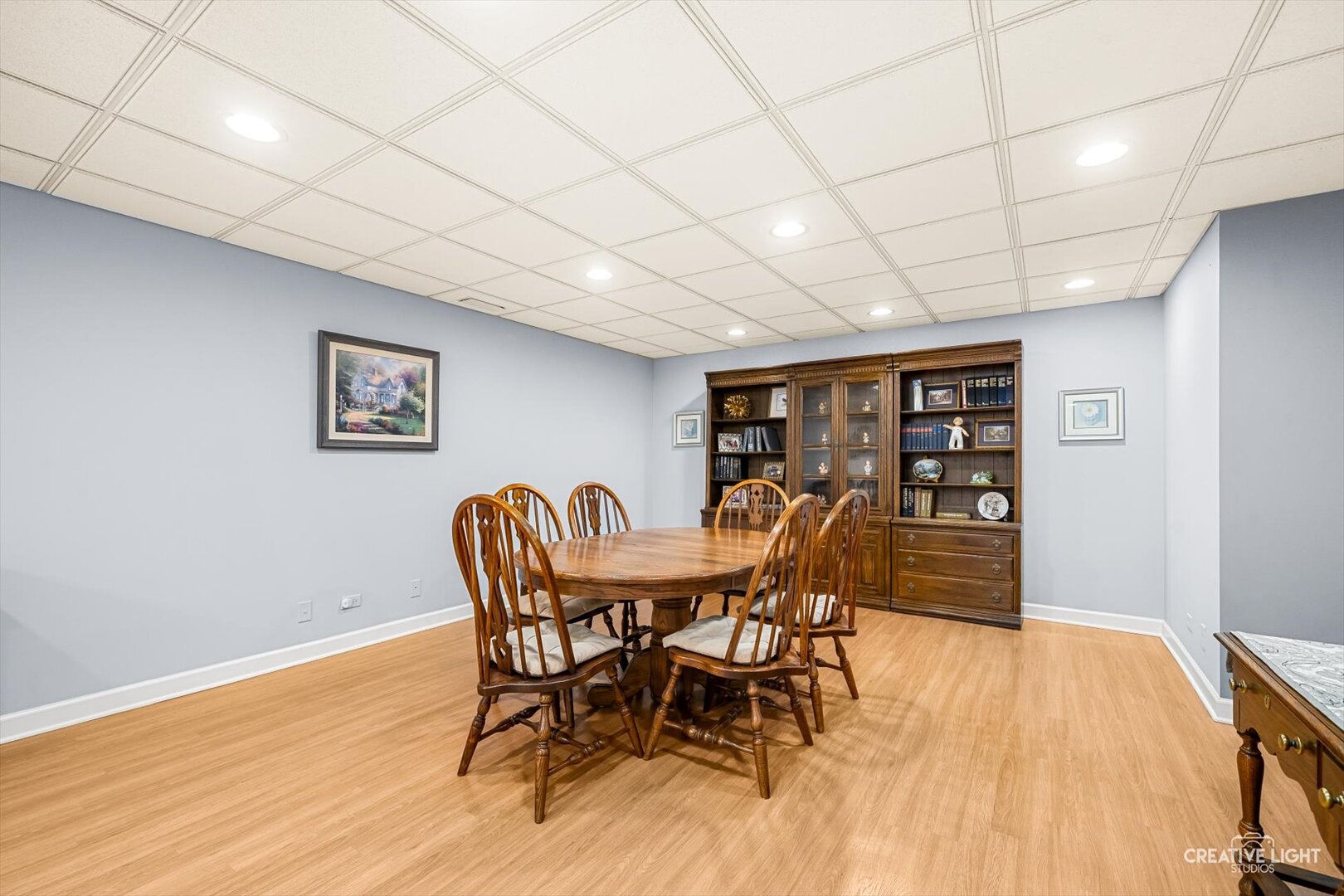 2311 Woodglen Court, Aurora, IL 60502