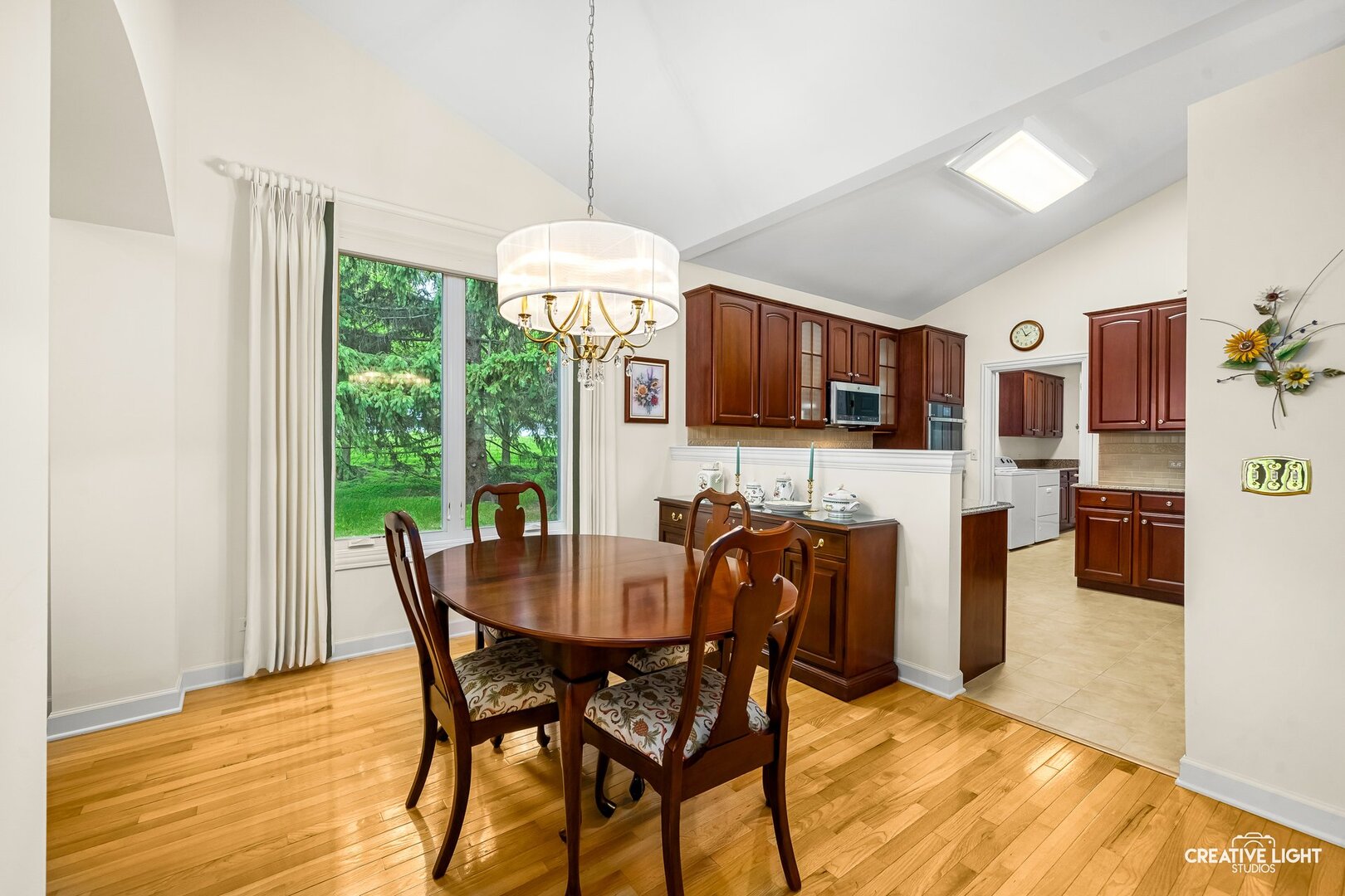 2311 Woodglen Court, Aurora, IL 60502