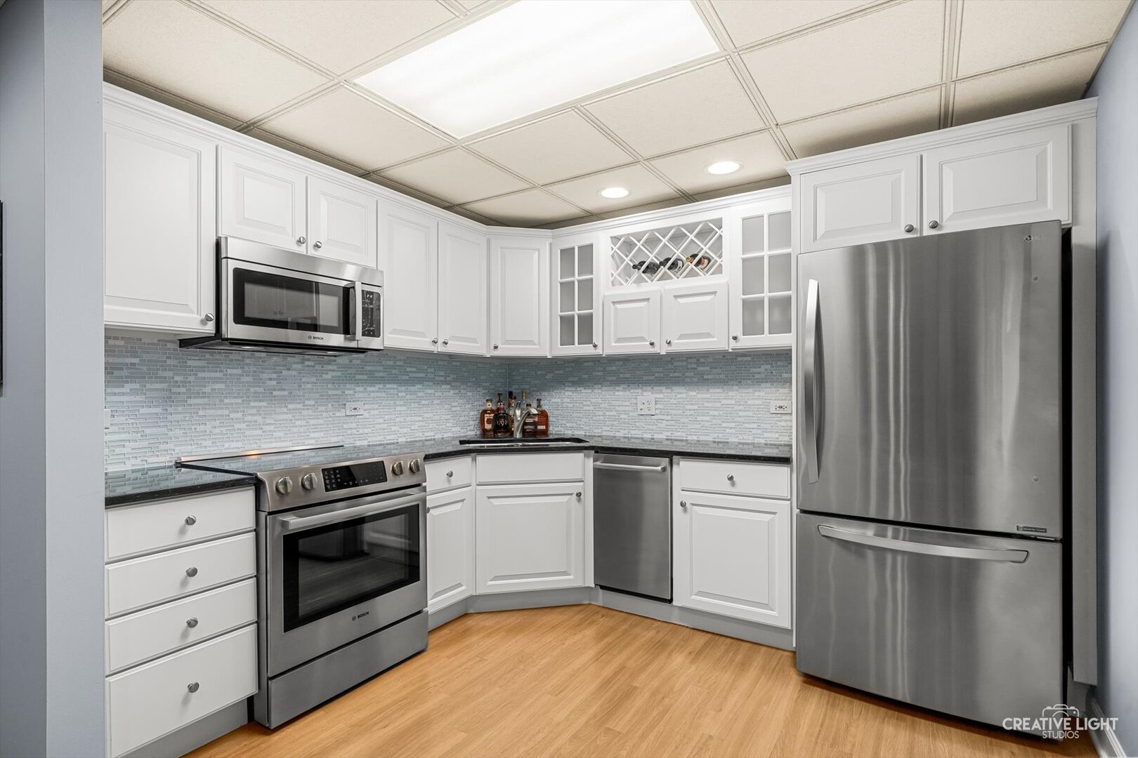 2311 Woodglen Court, Aurora, IL 60502