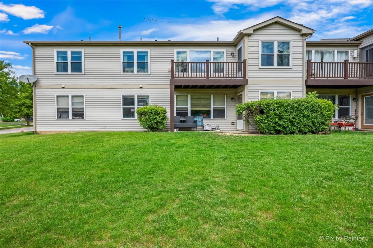 1101 Yorkshire Court #D, Elgin, IL 60120