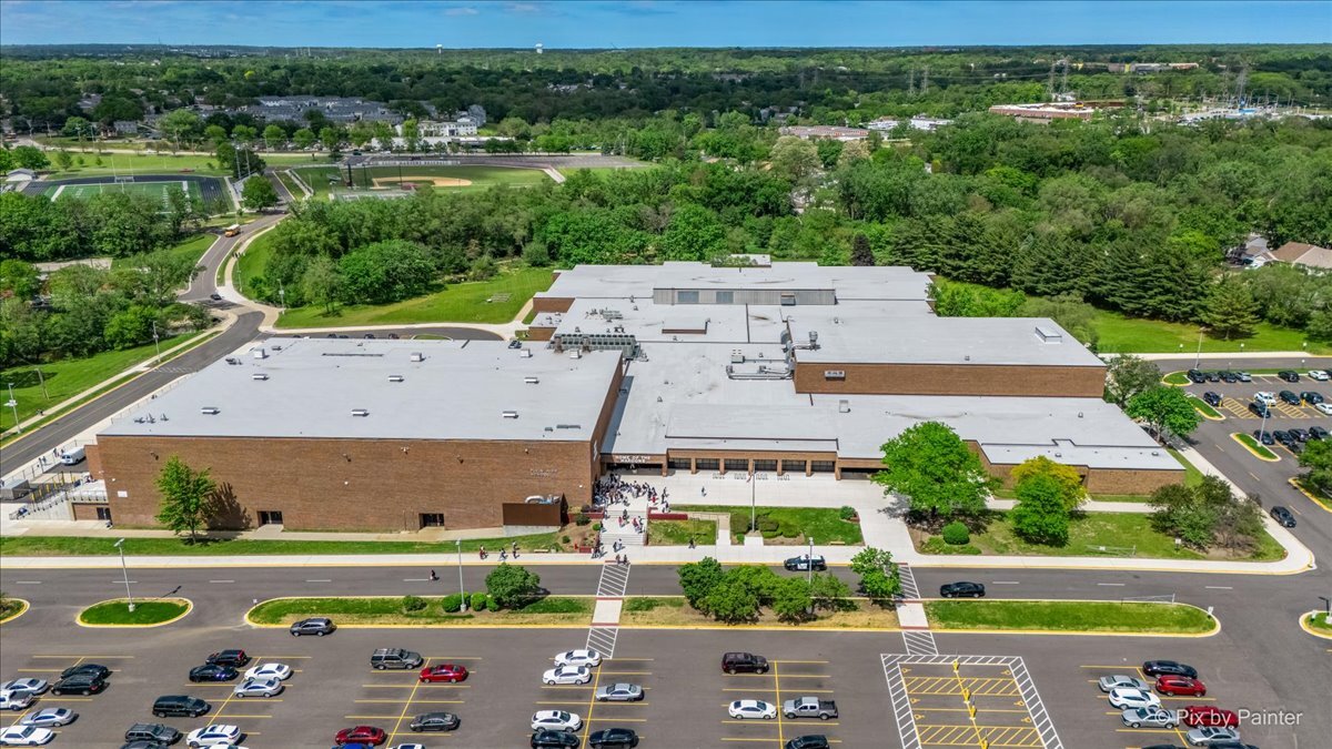 1101 Yorkshire Court #D, Elgin, IL 60120