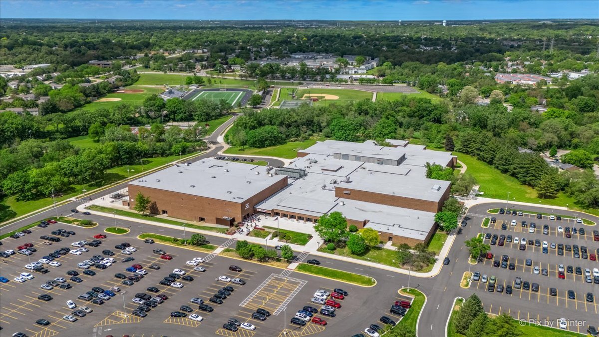 1101 Yorkshire Court #D, Elgin, IL 60120