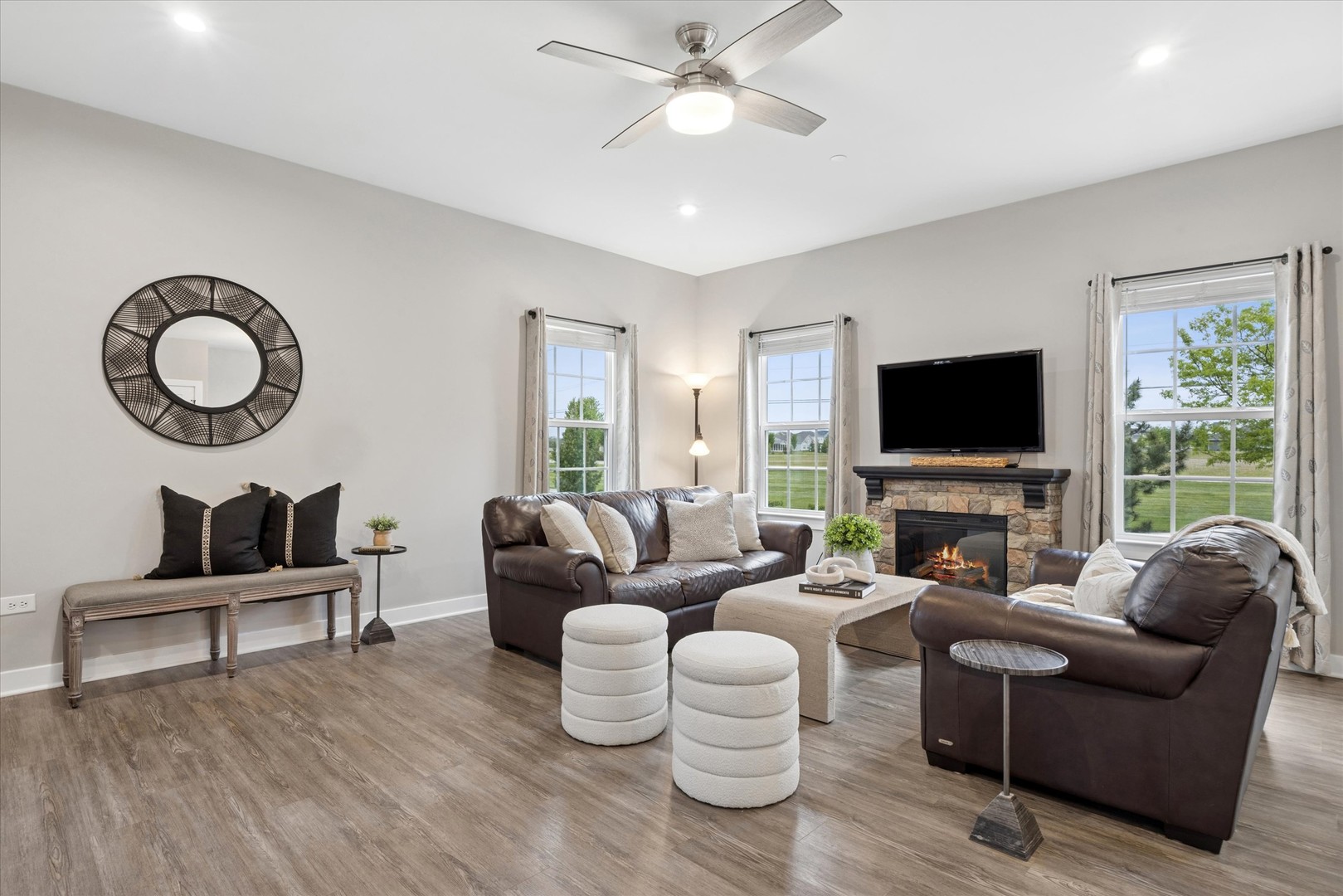 1010 Sears Circle, Elburn, IL 60119