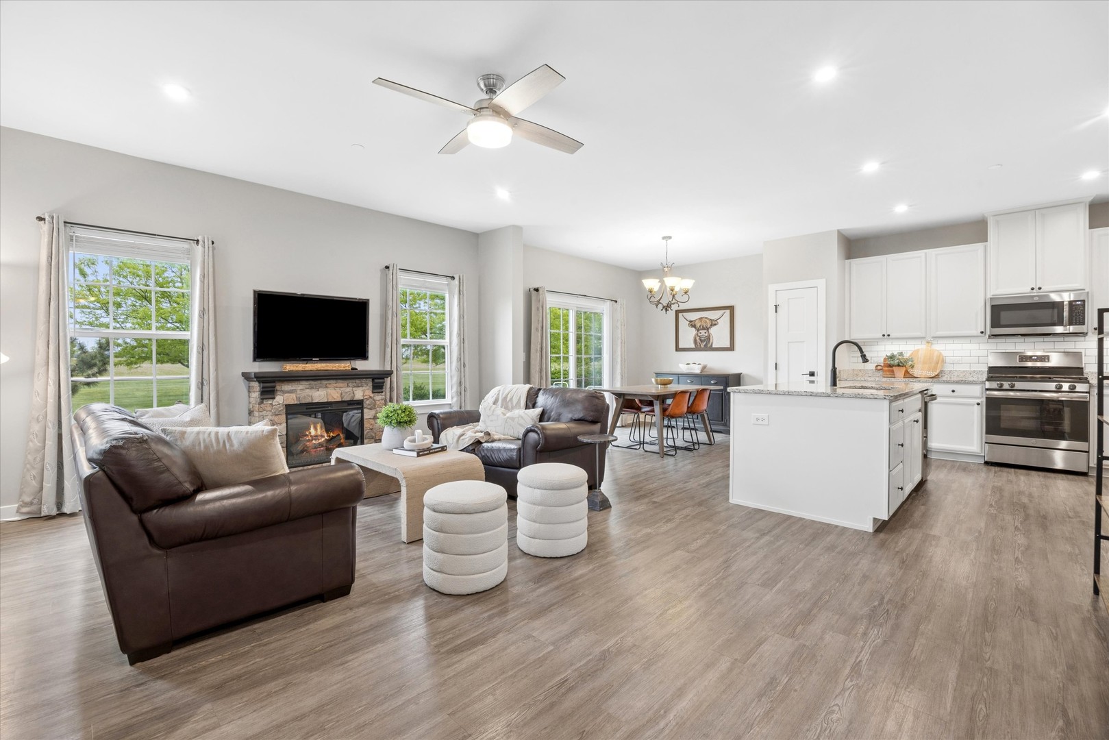 1010 Sears Circle, Elburn, IL 60119