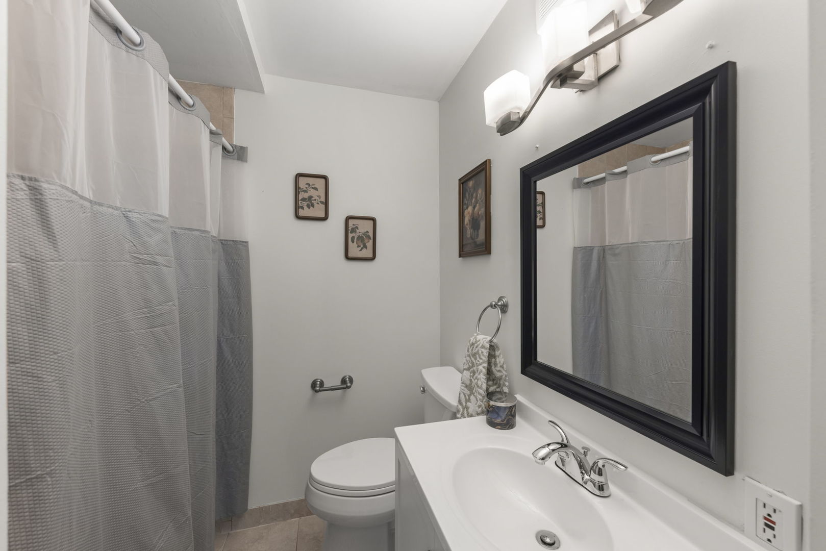 11547 S Kenneth Avenue, Alsip, IL 60803