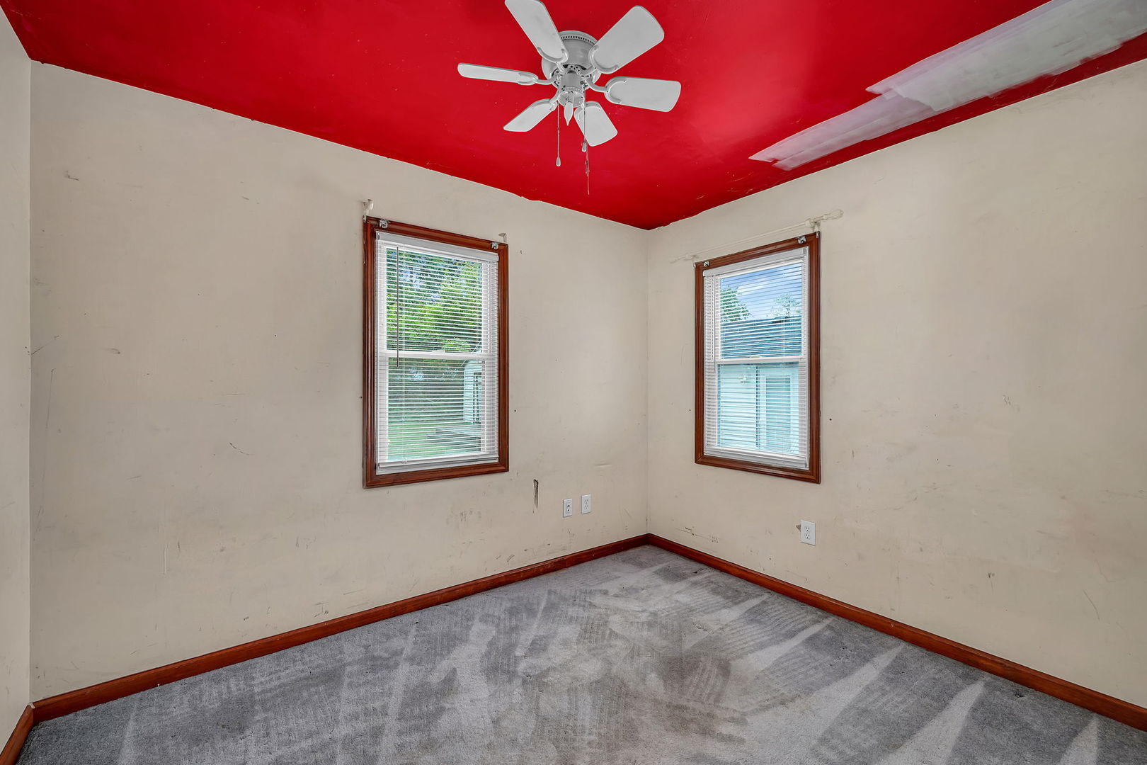 15641 Millard Avenue, Markham, IL 60428