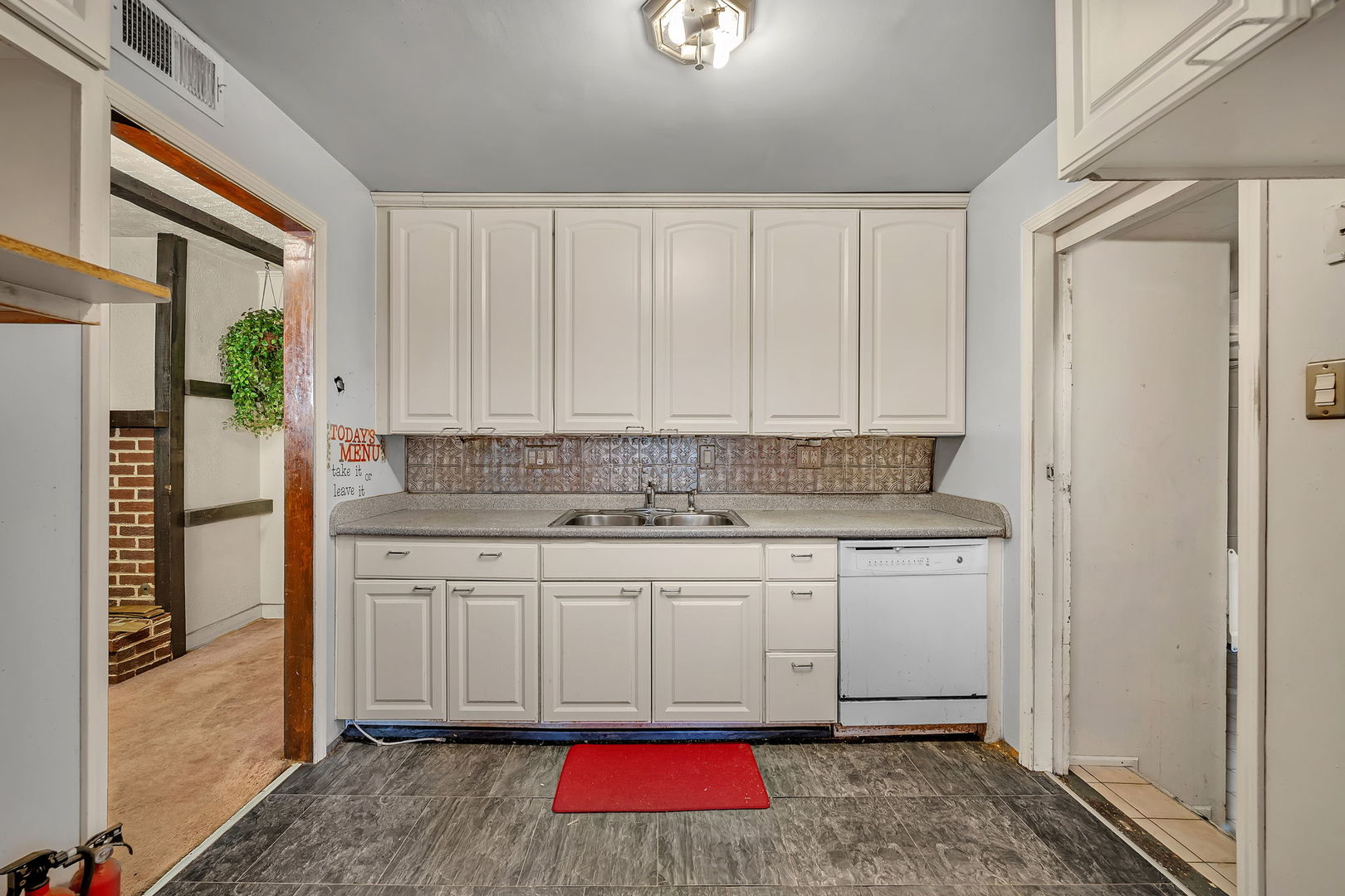 15641 Millard Avenue, Markham, IL 60428