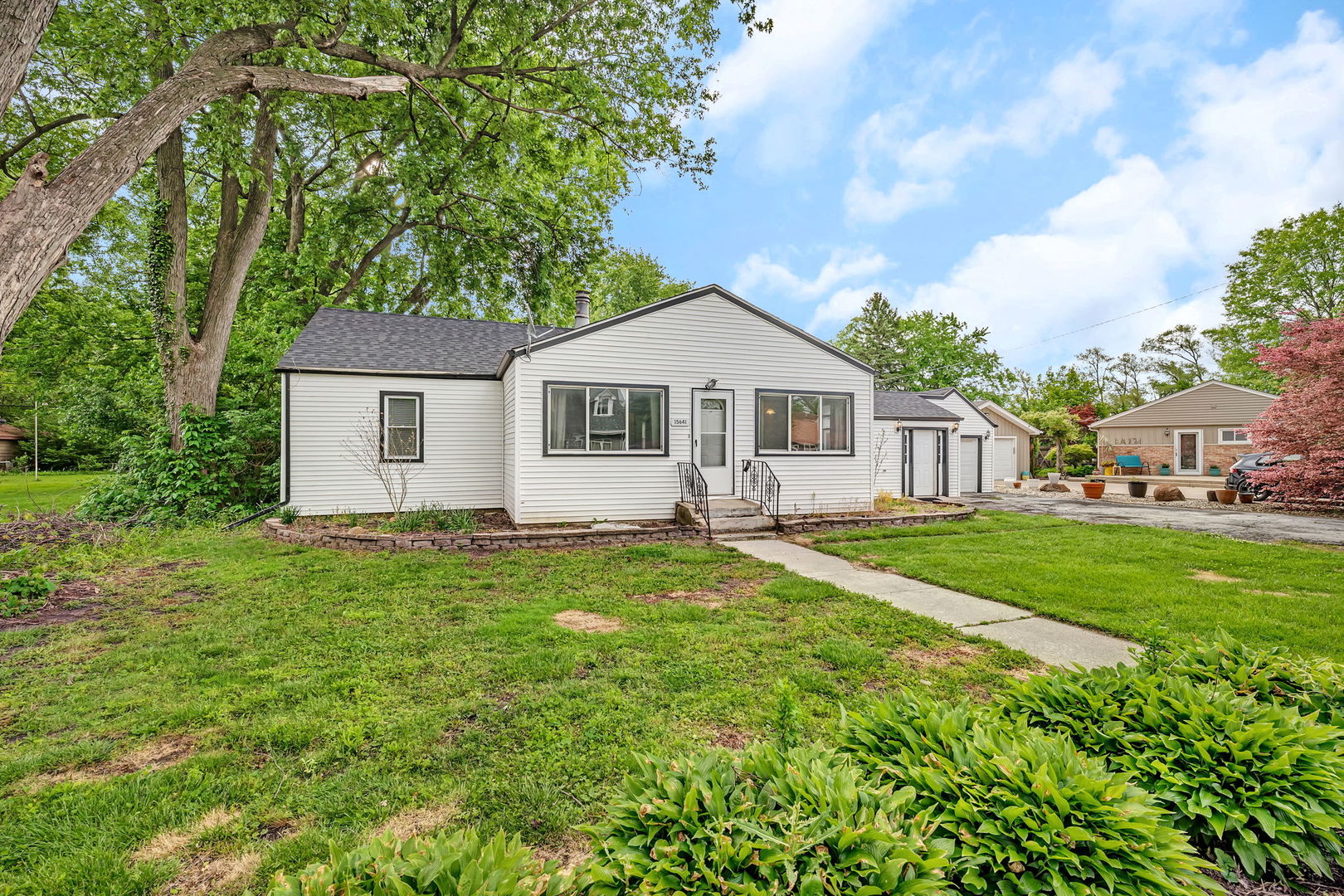 15641 Millard Avenue, Markham, IL 60428